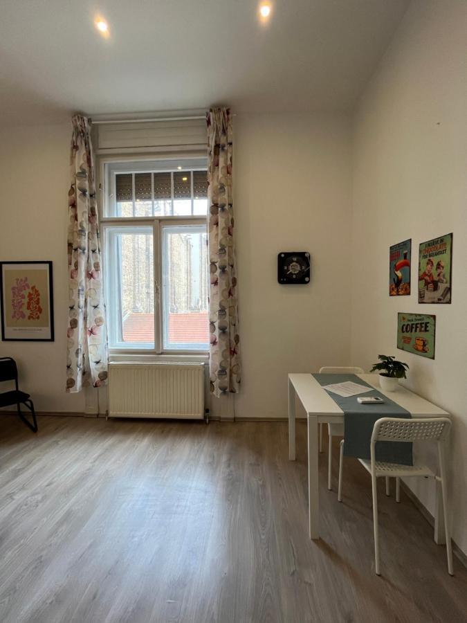 D58 Apartments In The City Center ブダペスト エクステリア 写真