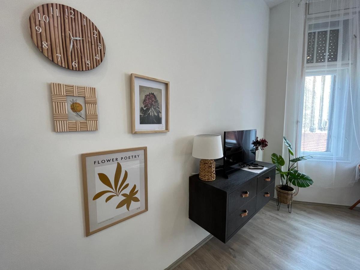 D58 Apartments In The City Center ブダペスト エクステリア 写真