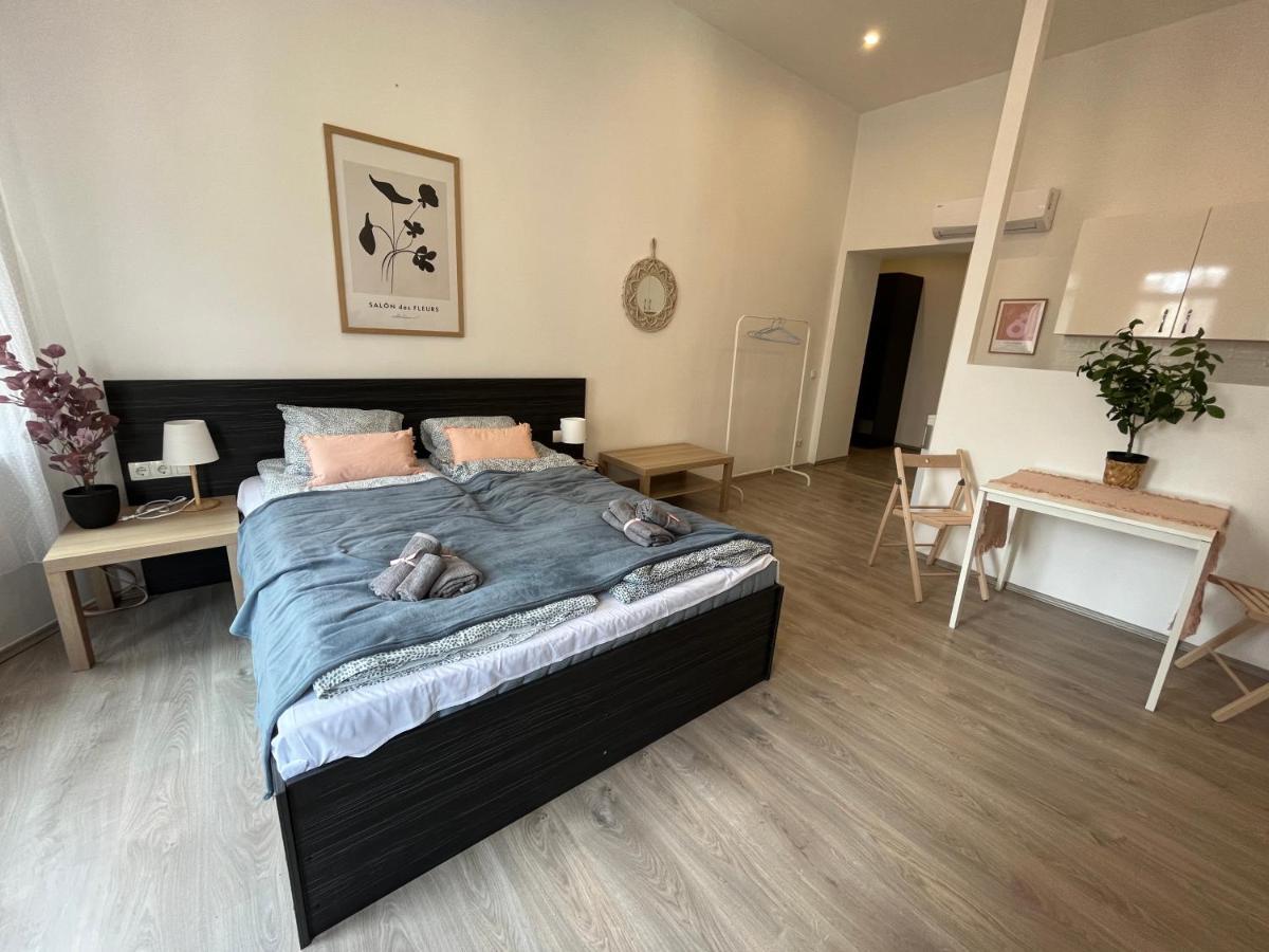 D58 Apartments In The City Center ブダペスト エクステリア 写真